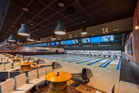 jugar bolos en barcelona|Estas son las mejores boleras de Barcelona (y alrededores)